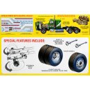 Freightliner FLC Tractor Truck Lastwagen 1:24 AMT Model...