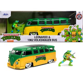 1962 Volkswagen Bus TMNT Turtles + Leonardo Figur 1:24 Jada Toys 31786