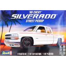 99 Chevy Silverado Street Pickup 1:25 Model Kit Bausatz...