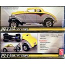 1933 Willys Coupe Overland Motors 1:25 AMT Model Kit...