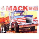 Mack DM 800 Heavy Duty Tractor Truck LKW 1:25 MPC Model...